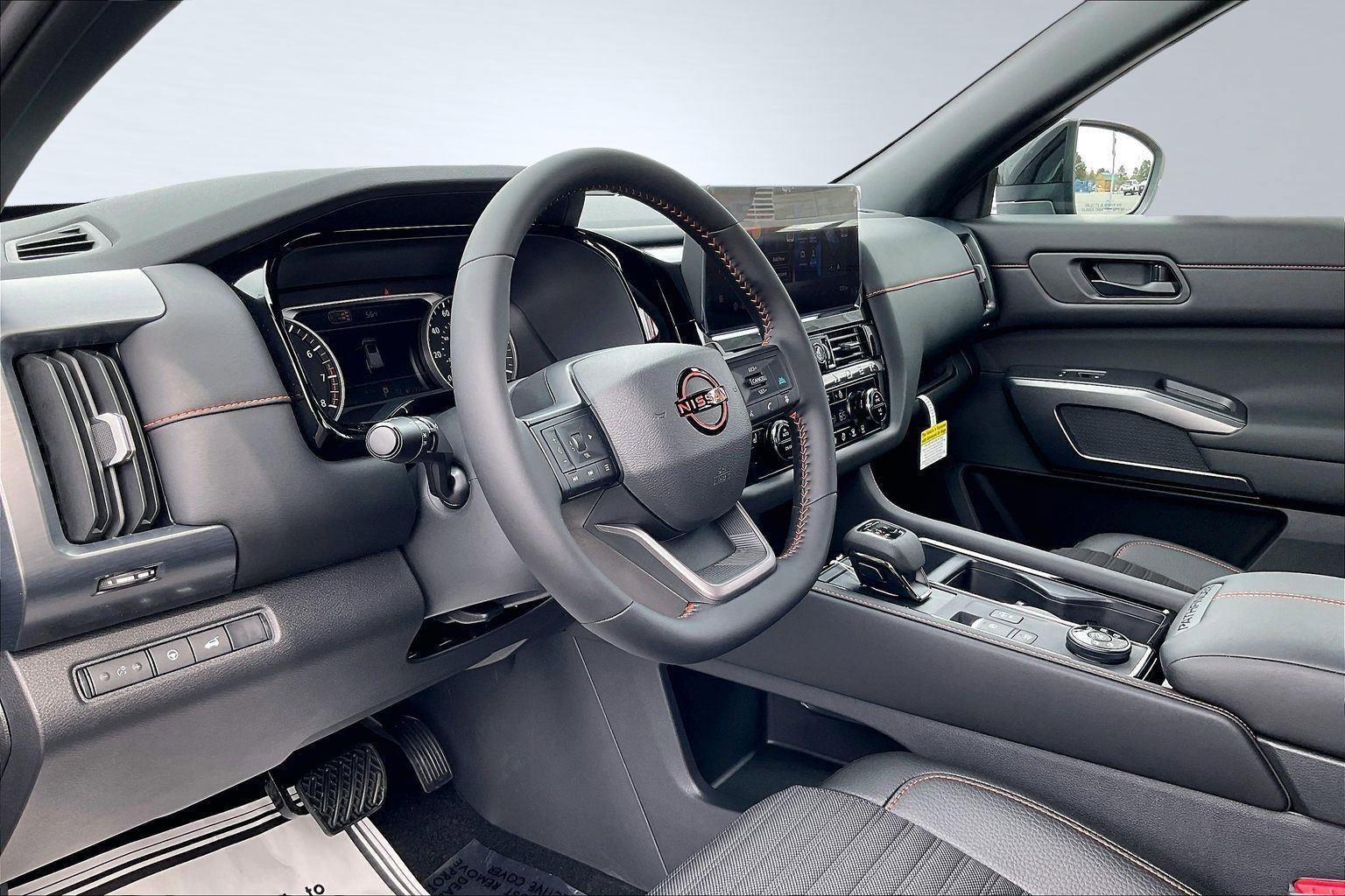 New 2026 Nissan Pathfinder Rock Creek image 7