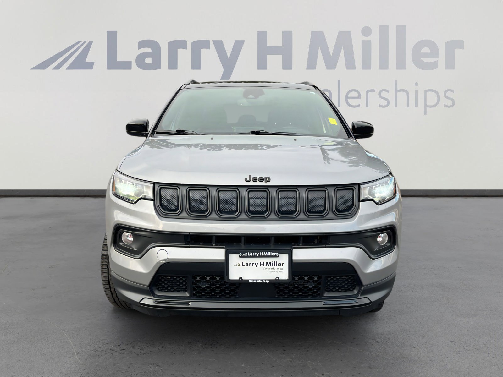 Used 2022 Jeep Compass Altitude w/ Convenience Group image 8