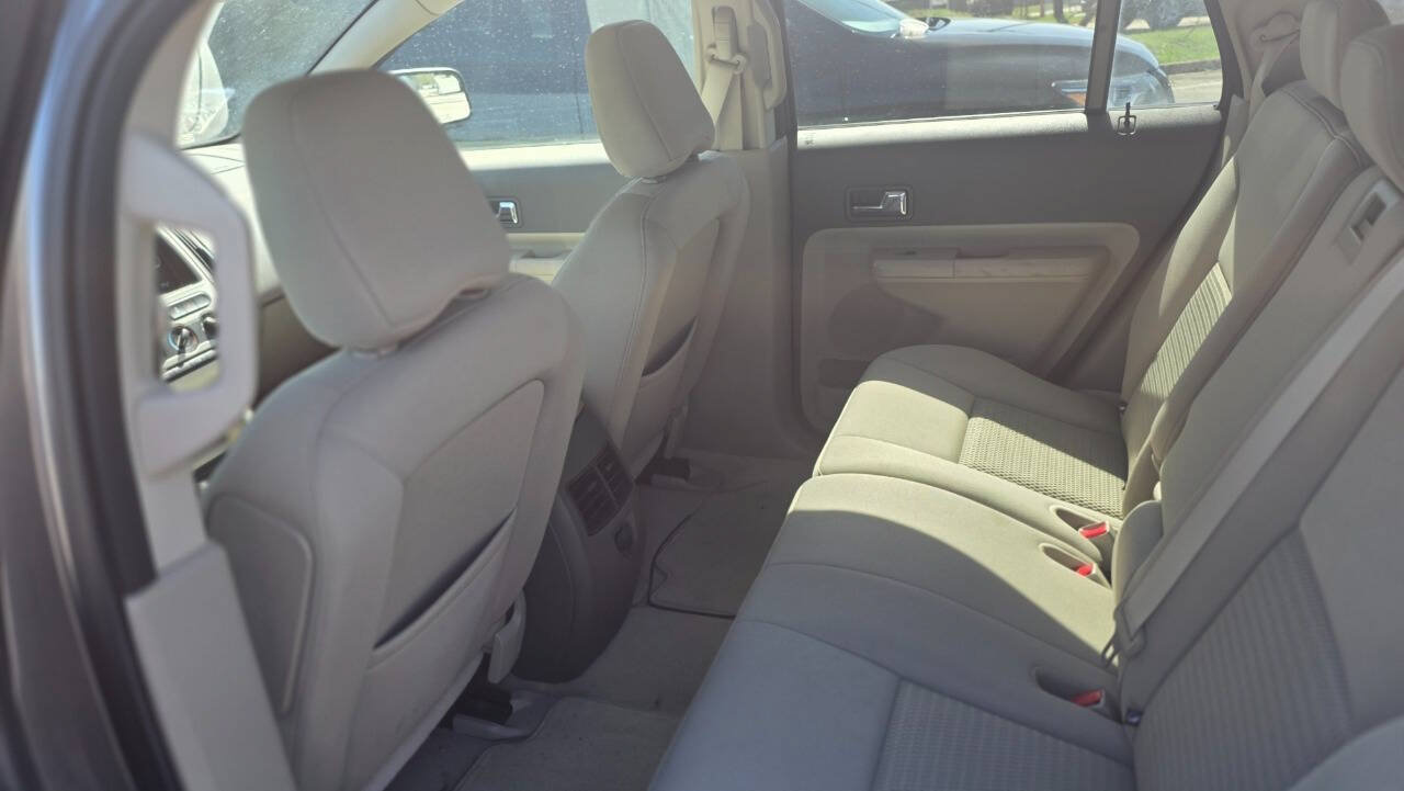 Used 2009 Ford Edge SE FWD image 8