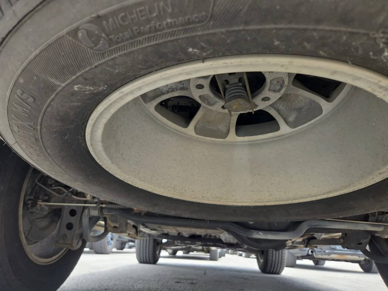 Used 2004 Toyota Land Cruiser AWD/4WD image 6