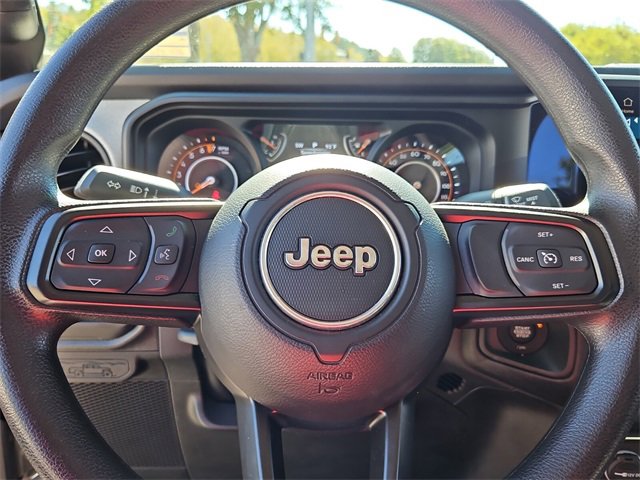 Used 2024 Jeep Gladiator Sport image 20