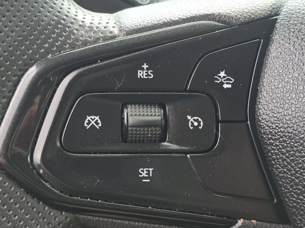Used 2021 Chevrolet TrailBlazer LT w/ Convenience Package FWD image 32