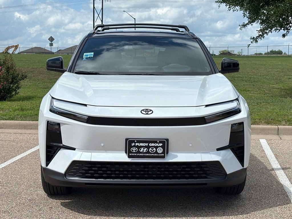 New 2026 Toyota C-HR AWD/4WD image 3