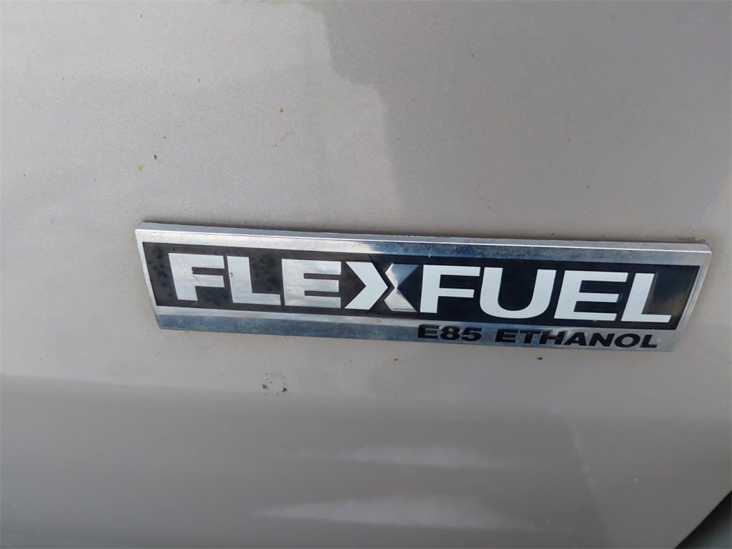 Used 2008 Chevrolet Suburban LT w/ LT Preferred Equipment Group image 24