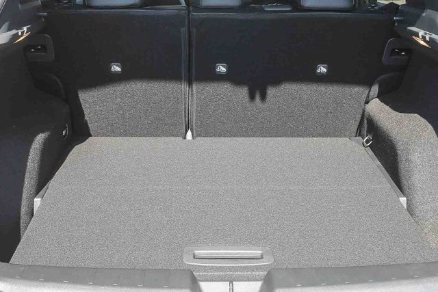 New 2026 Nissan Kicks SR image 23