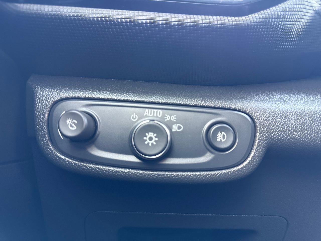 Used 2022 Chevrolet TrailBlazer LT w/ Convenience Package image 30