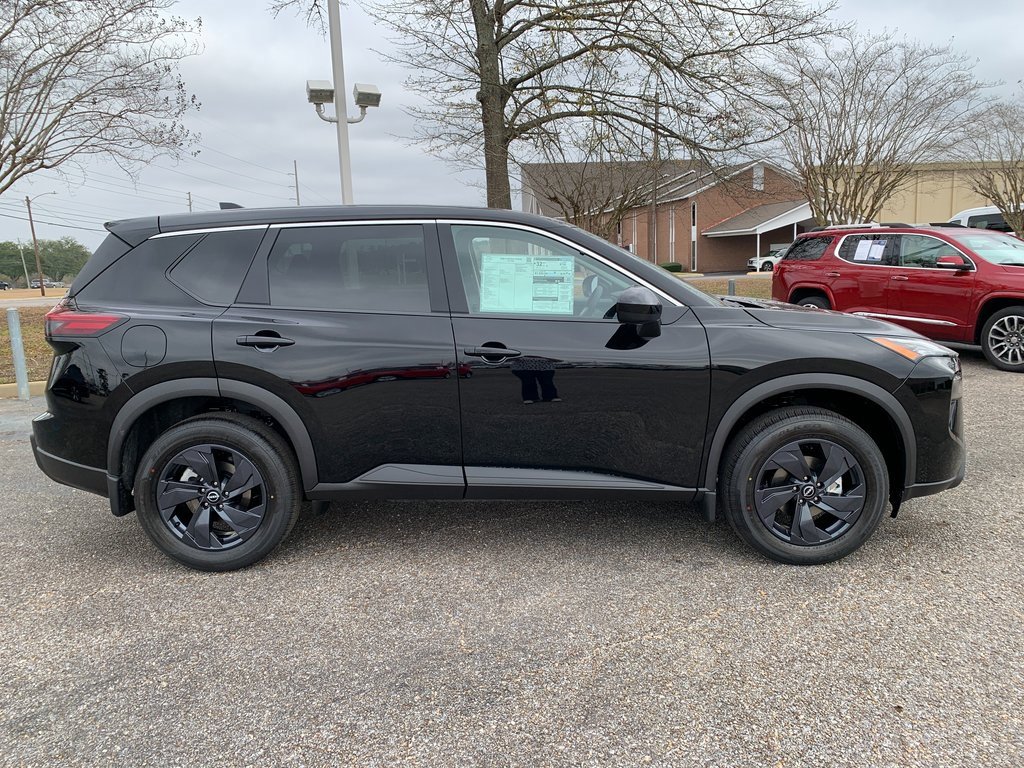 New 2026 Nissan Rogue SV image 2