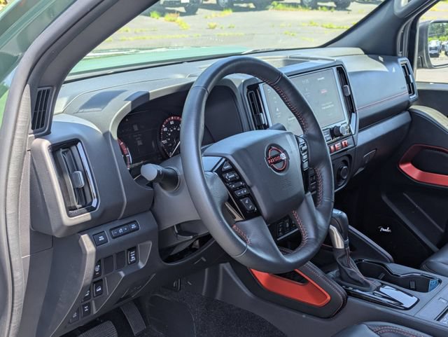 Used 2025 Nissan Frontier PRO-4X w/ Pro Premium Package AWD/4WD image 14
