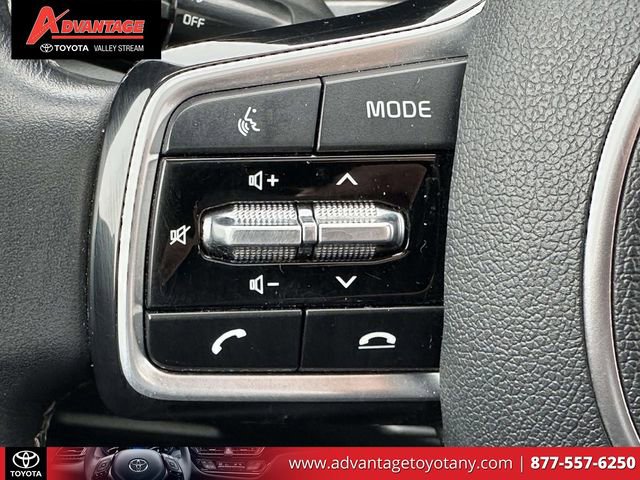 Used 2022 Kia Sorento SX image 25