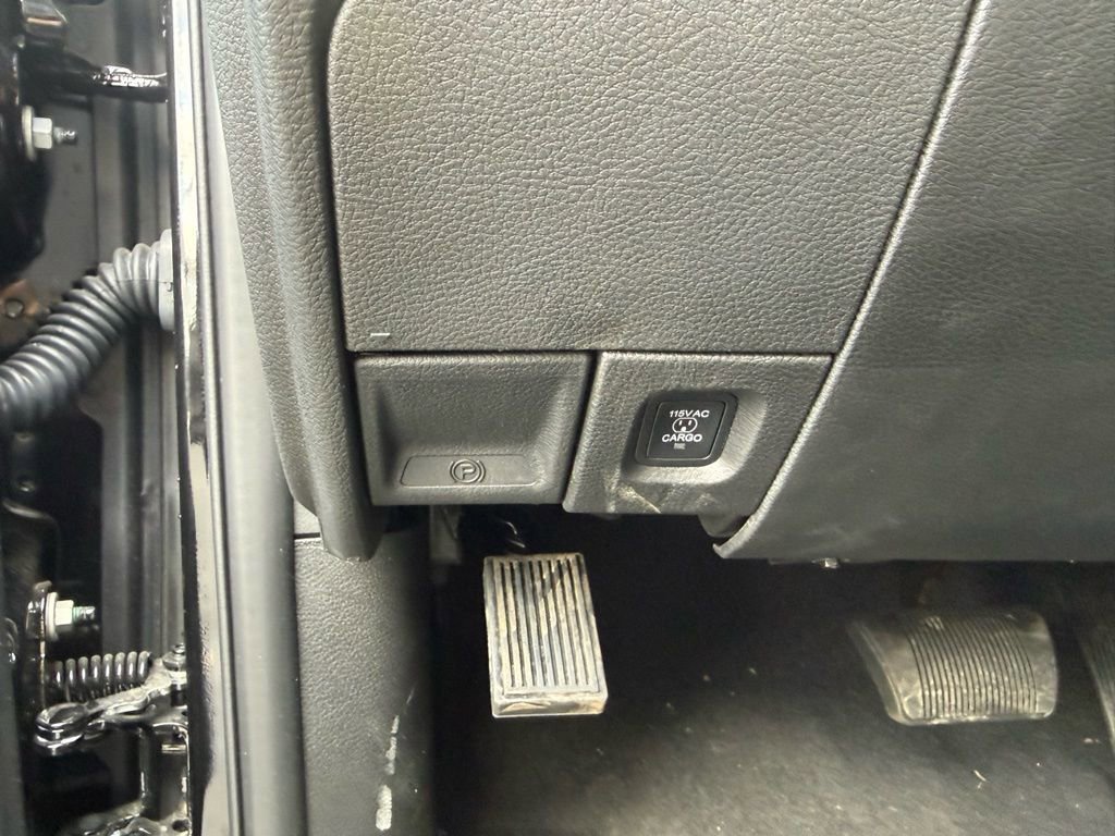 New 2025 RAM 2500 Laramie image 70