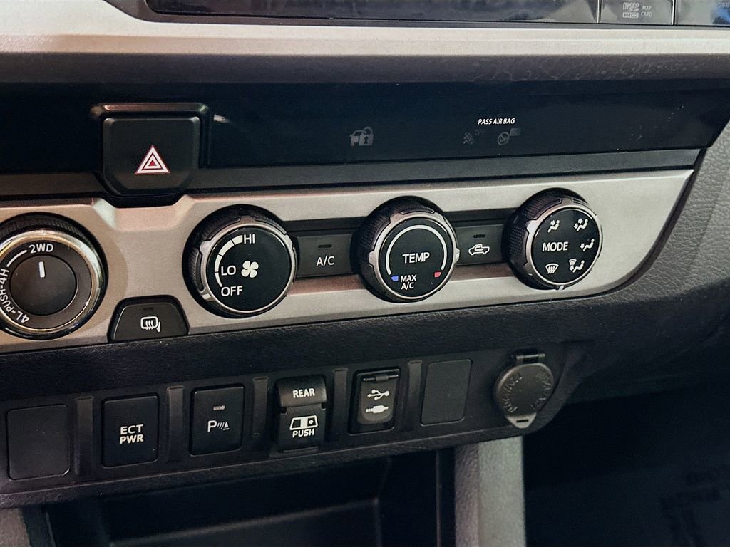 Used 2018 Toyota Tacoma SR5 image 21