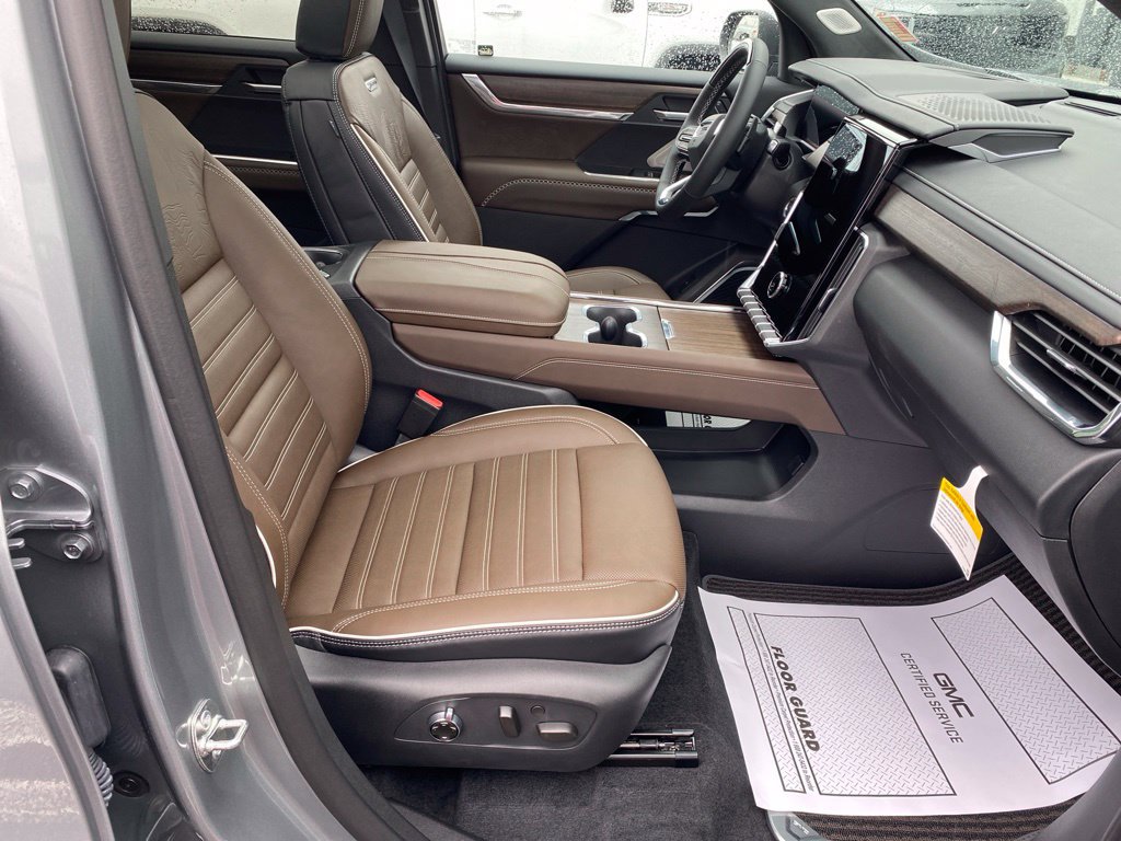 New 2027 GMC Acadia Denali Ultimate AWD/4WD image 8