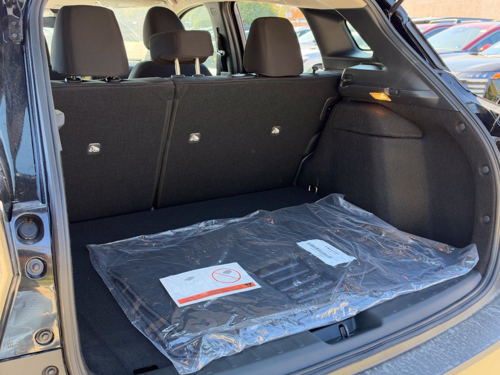 New 2027 Nissan Kicks S AWD/4WD image 30