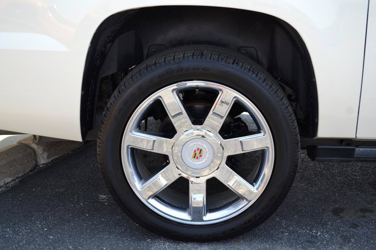 Used 2008 Cadillac Escalade EXT AWD/4WD image 60