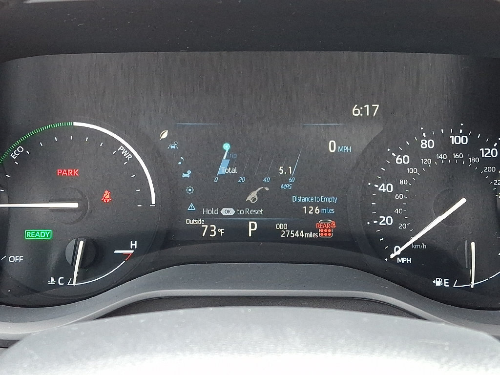 Used 2025 Toyota Sienna XLE FWD image 21