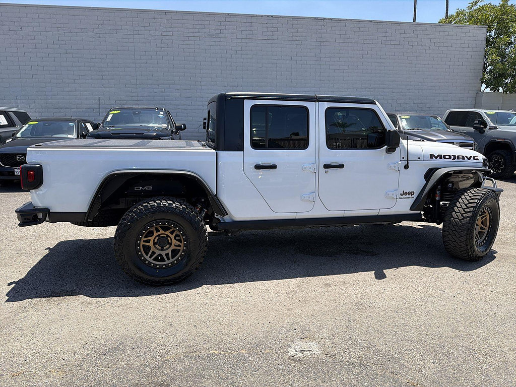 Used 2021 Jeep Gladiator Mojave AWD/4WD image 4