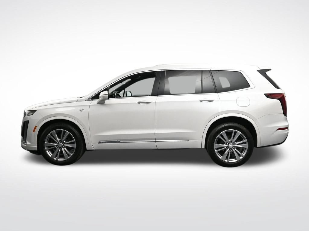 Certified 2024 Cadillac XT6 Premium Luxury AWD/4WD image 2