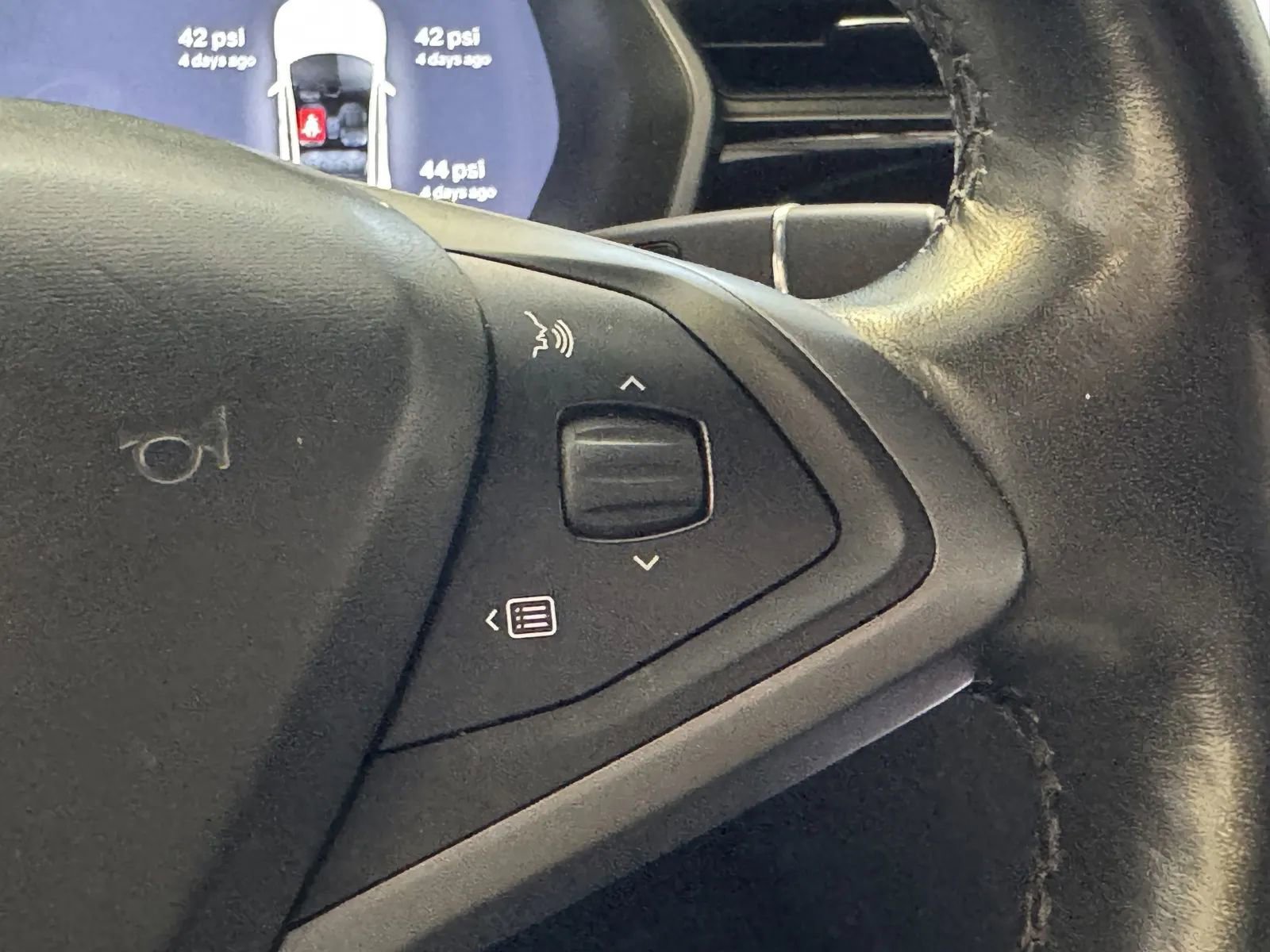 Used 2018 Tesla Model S 75D image 18