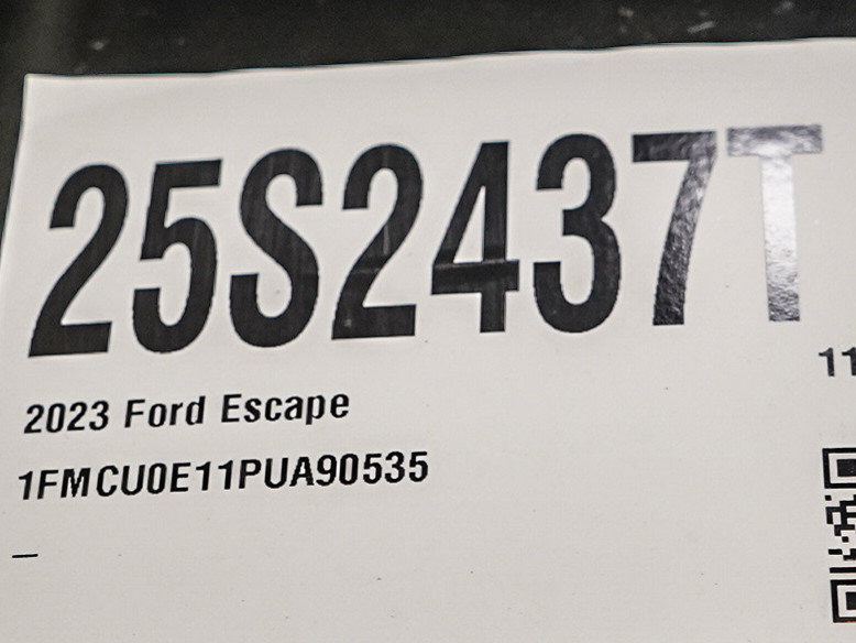 Used 2023 Ford Escape SE w/ PHEV Premium Package FWD image 33