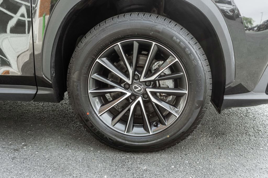 Used 2024 Lexus NX 350 AWD image 4