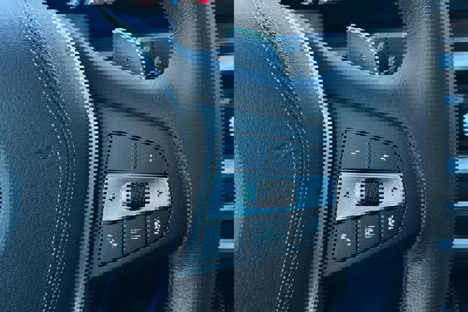 Used 2025 BMW X5 xDrive40i image 27