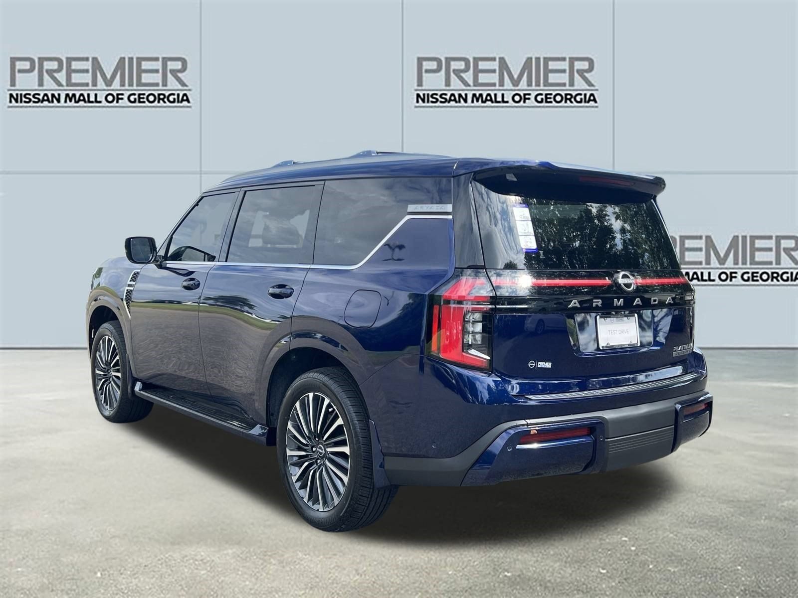 New 2025 Nissan Armada Platinum Reserve AWD/4WD image 30