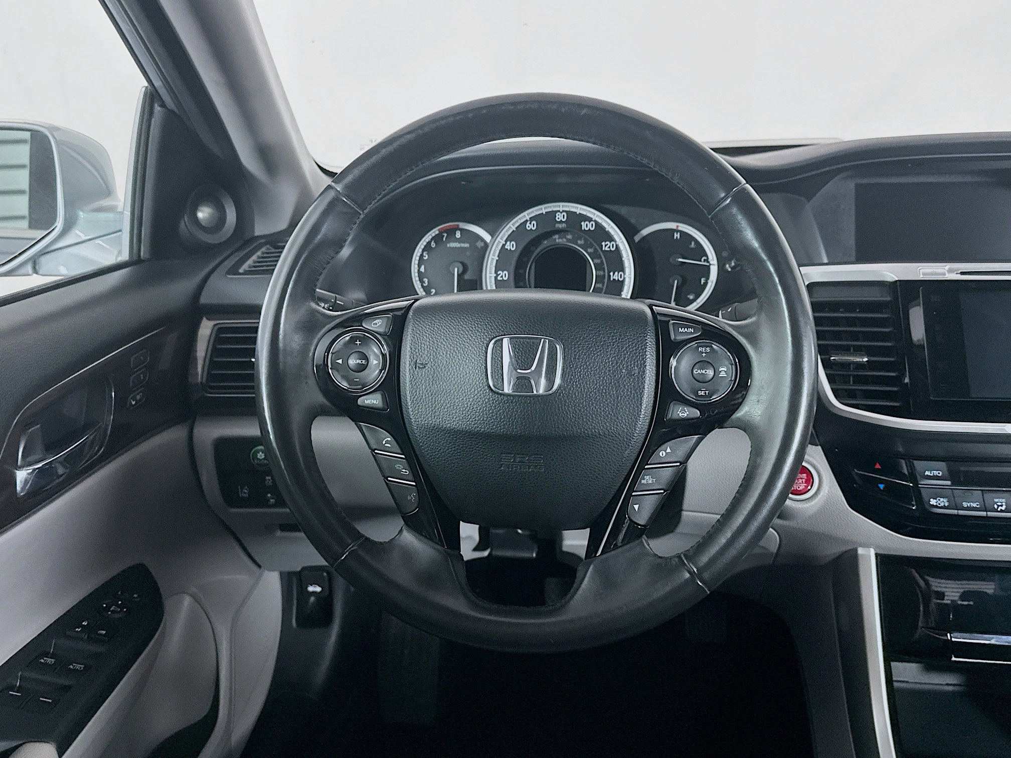 Used 2017 Honda Accord EX-L image 17