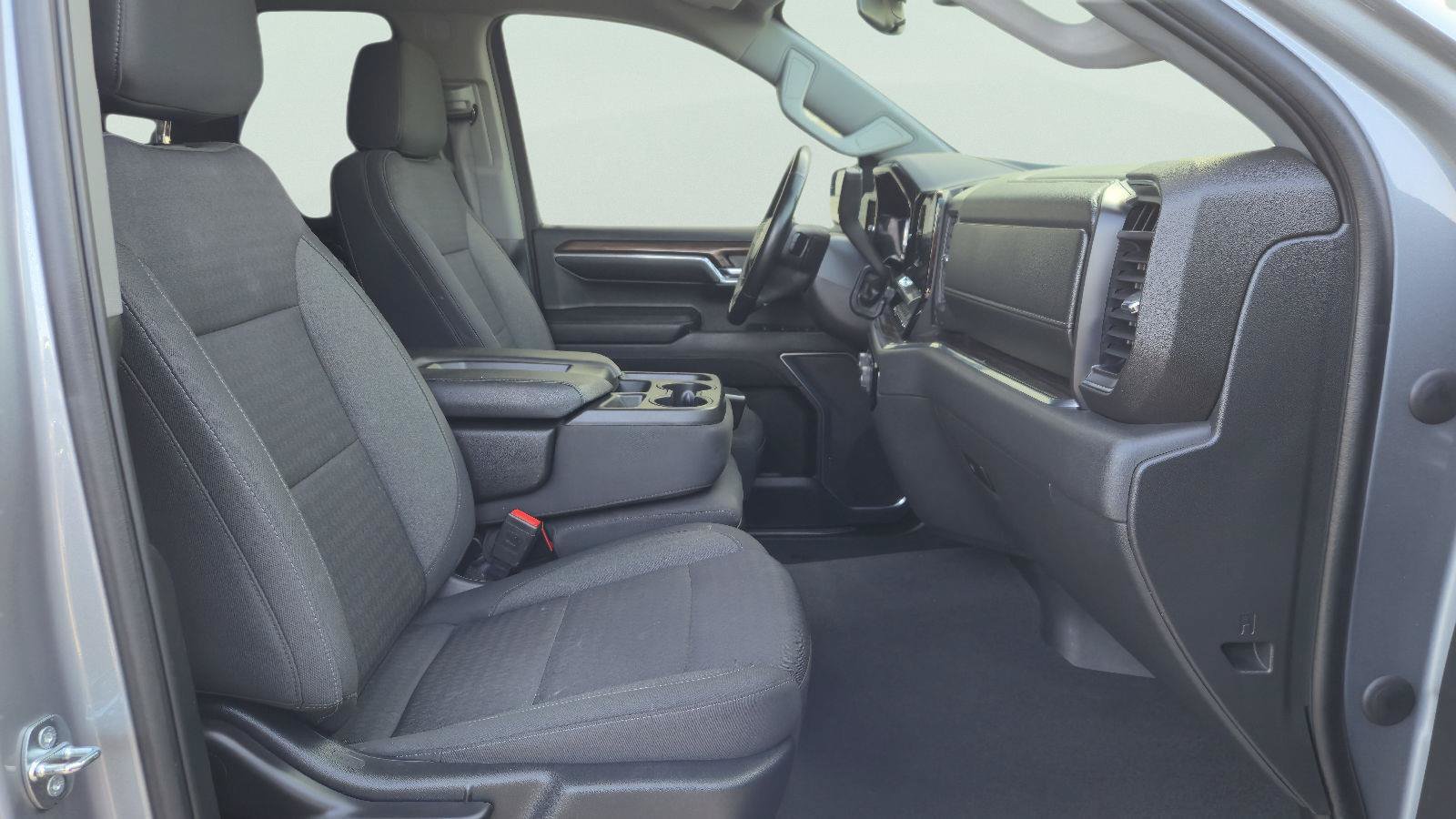 Used 2023 Chevrolet Silverado 1500 LT RWD image 22