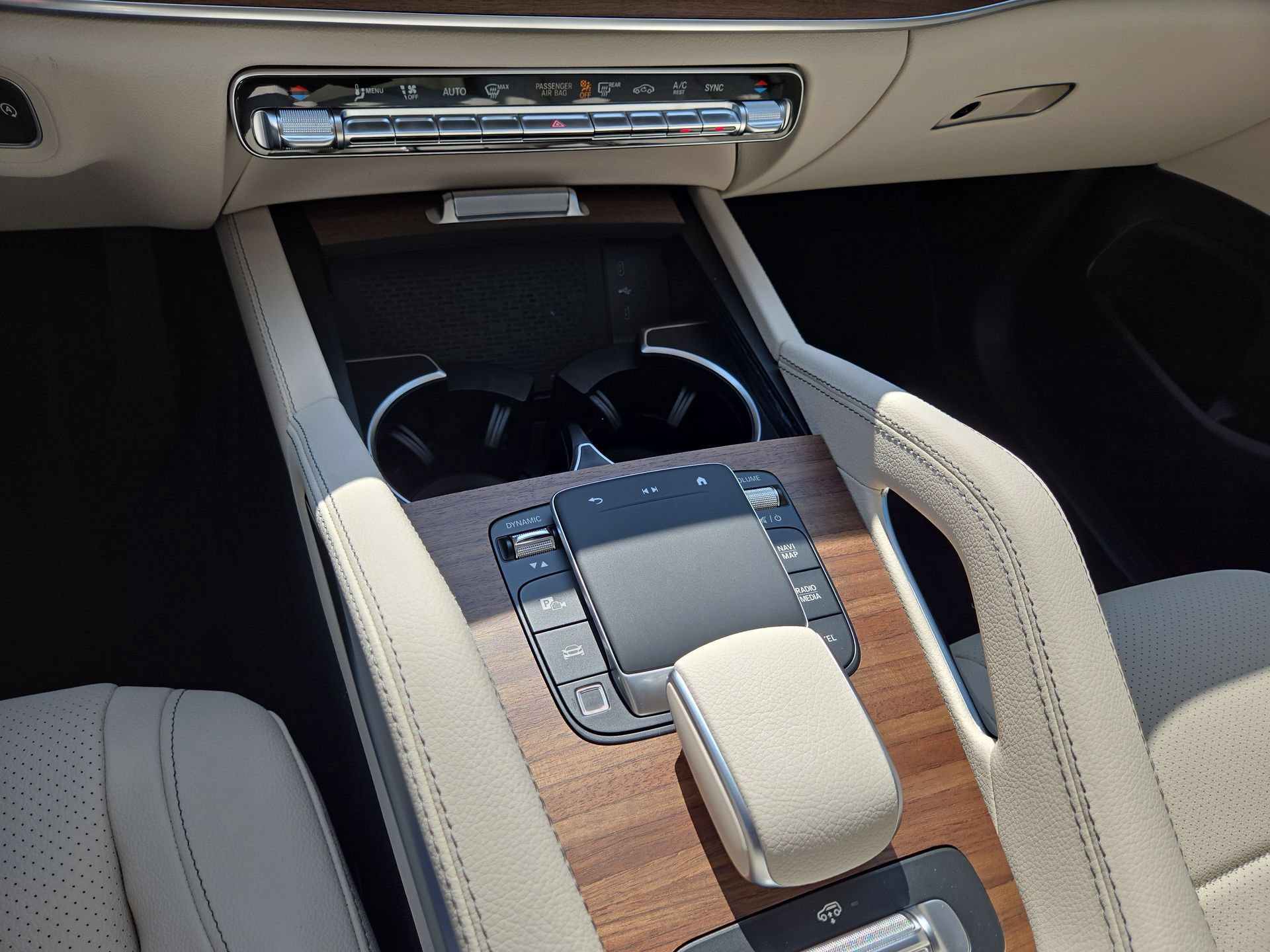 New 2026 Mercedes-Benz GLS 450 4MATIC image 22