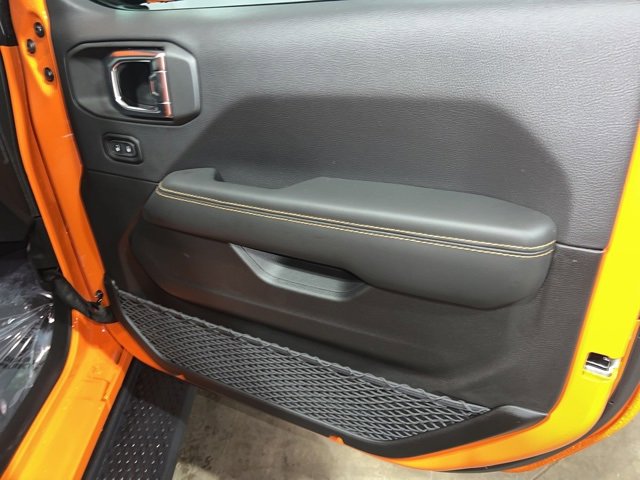 New 2025 Jeep Wrangler Sahara image 30