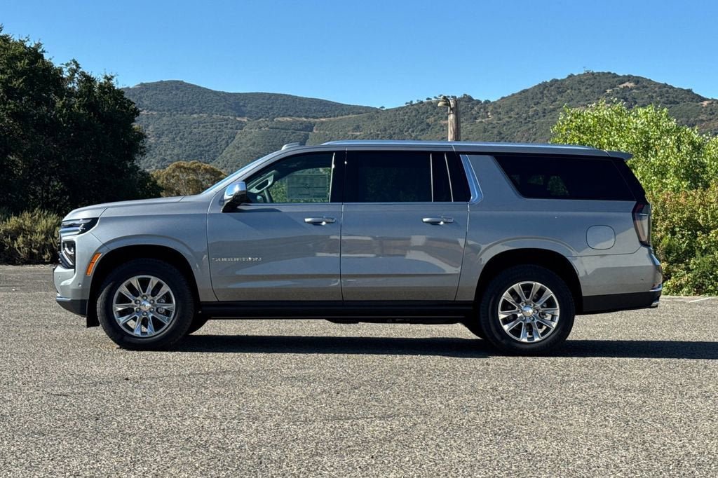 New 2026 Chevrolet Suburban Premier AWD/4WD image 7