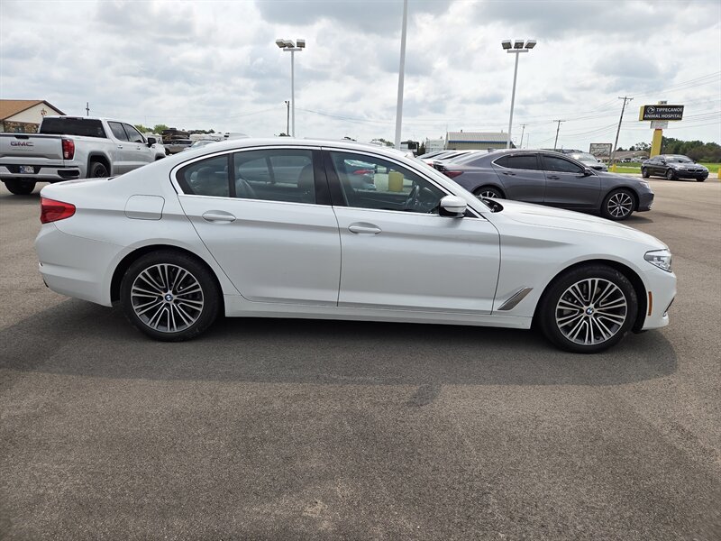 Used 2019 BMW 540i RWD image 2