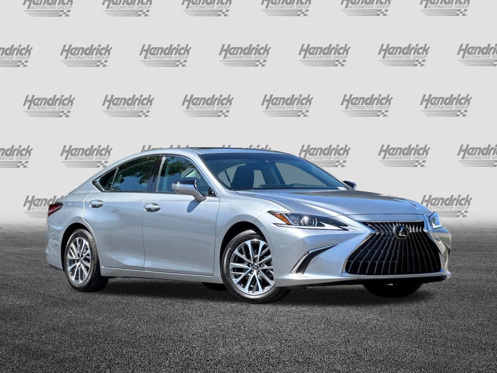 Certified 2024 Lexus ES 350 w/ Accessory Package (Z1) FWD image 2