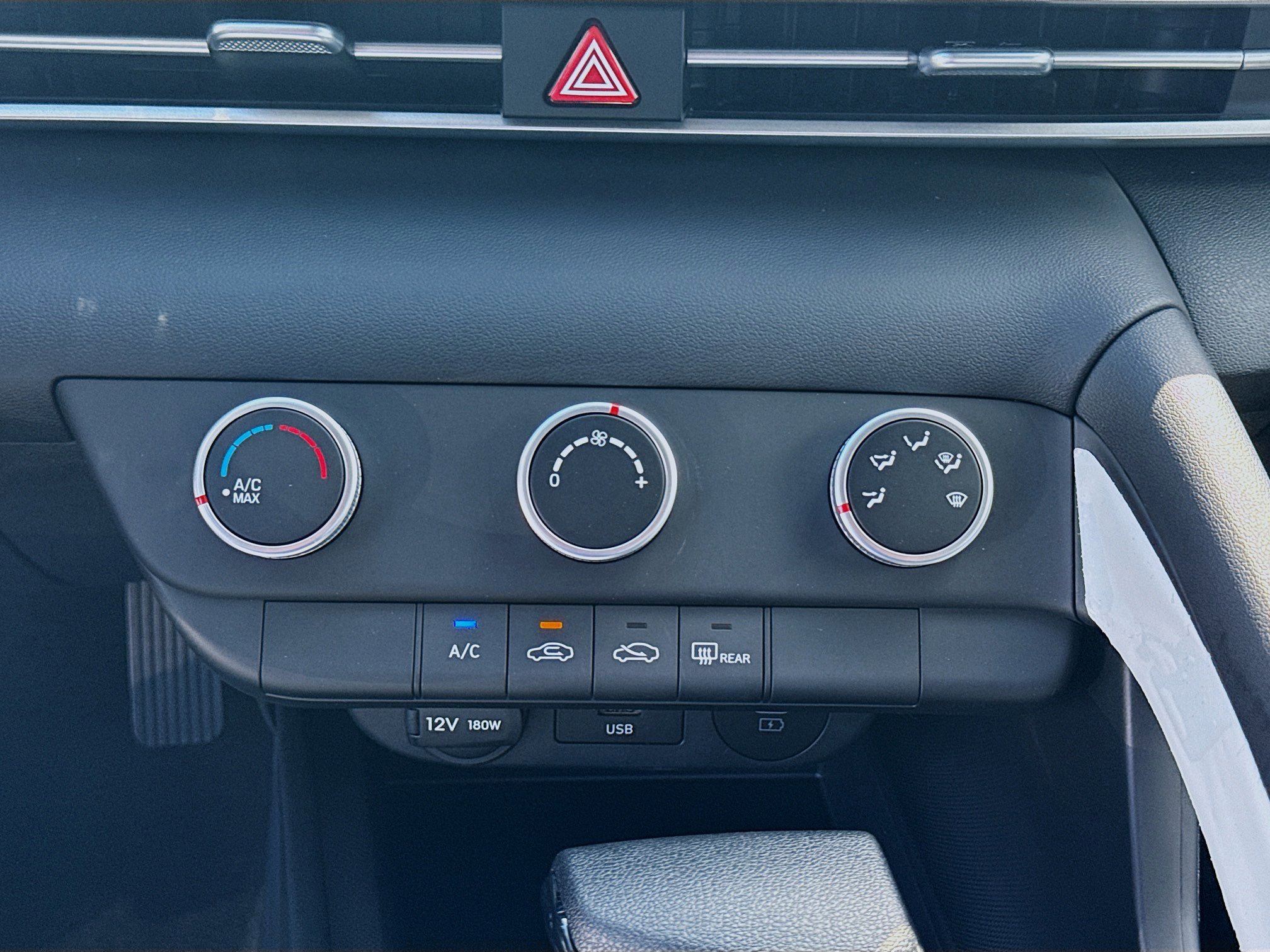 New 2026 Hyundai Elantra SE FWD image 12
