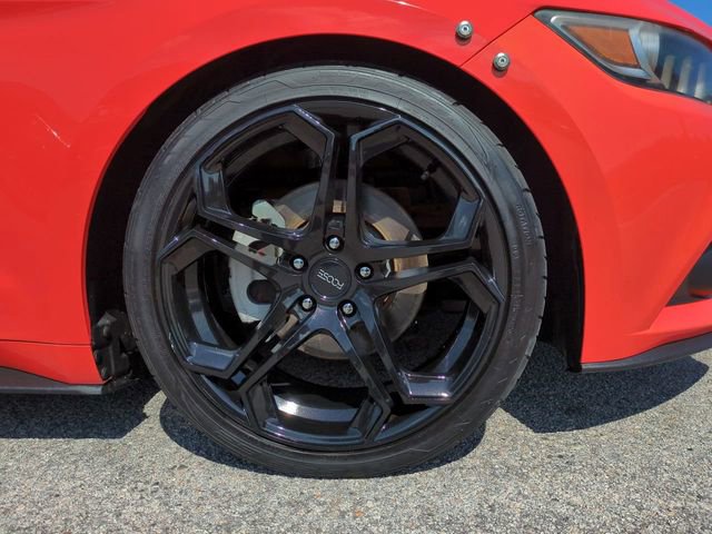 Used 2016 Ford Mustang Premium RWD image 11