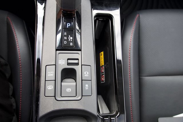 Used 2026 Toyota Prius Plug-In Hybrid FWD image 38