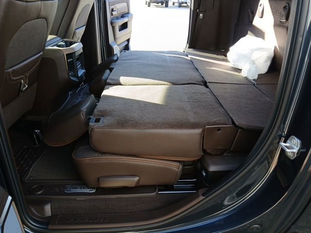 New 2026 RAM 2500 Limited AWD/4WD image 33