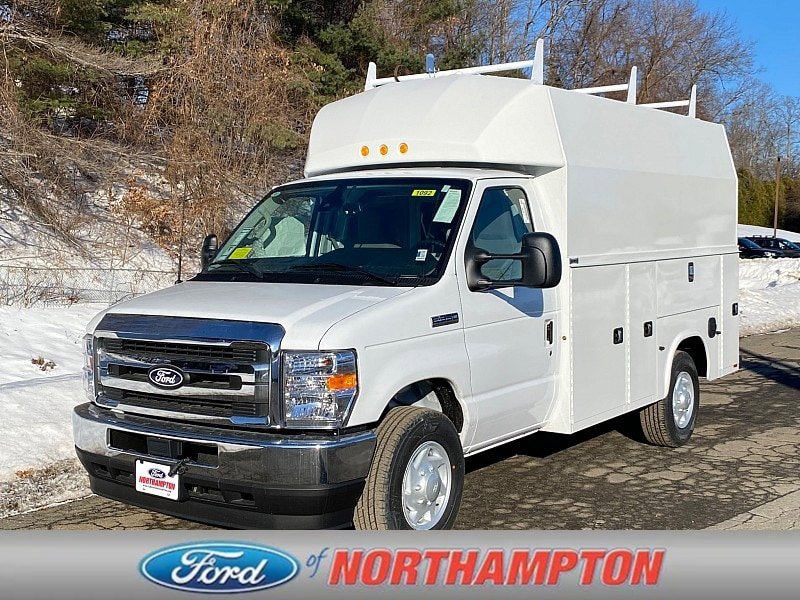 New 2026 Ford E-350 and Econoline 350 Super Duty w/ Power Equipment Group image 1