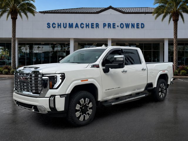 Certified 2025 GMC Sierra 2500 Denali w/ Denali Reserve Package AWD/4WD image 3
