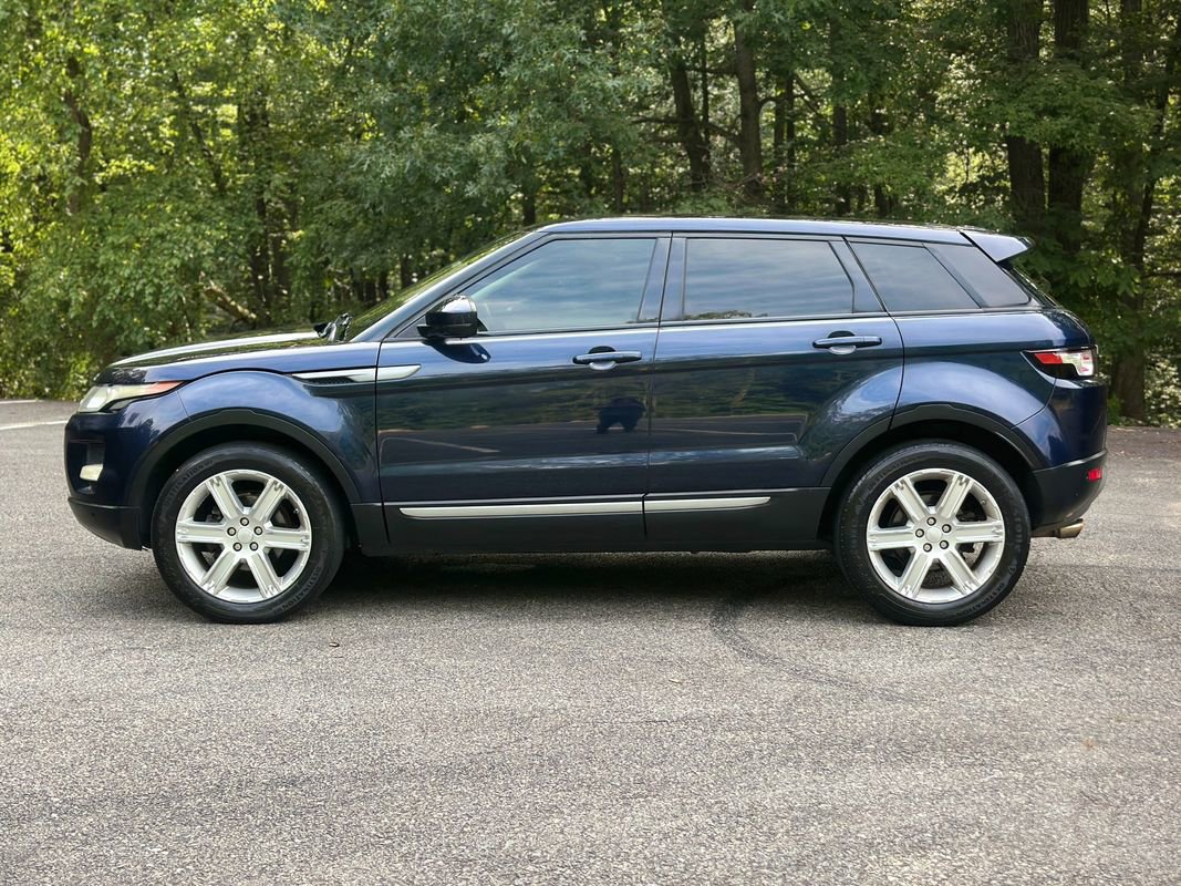 Used 2015 Land Rover Range Rover Evoque Pure Plus image 4