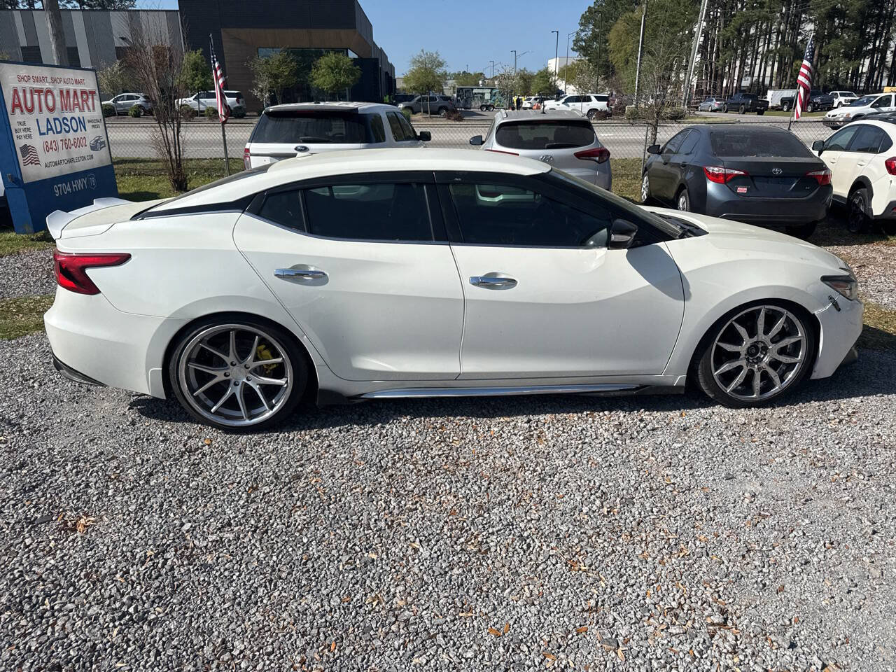 Used 2017 Nissan Maxima 3.5 SV FWD image 8