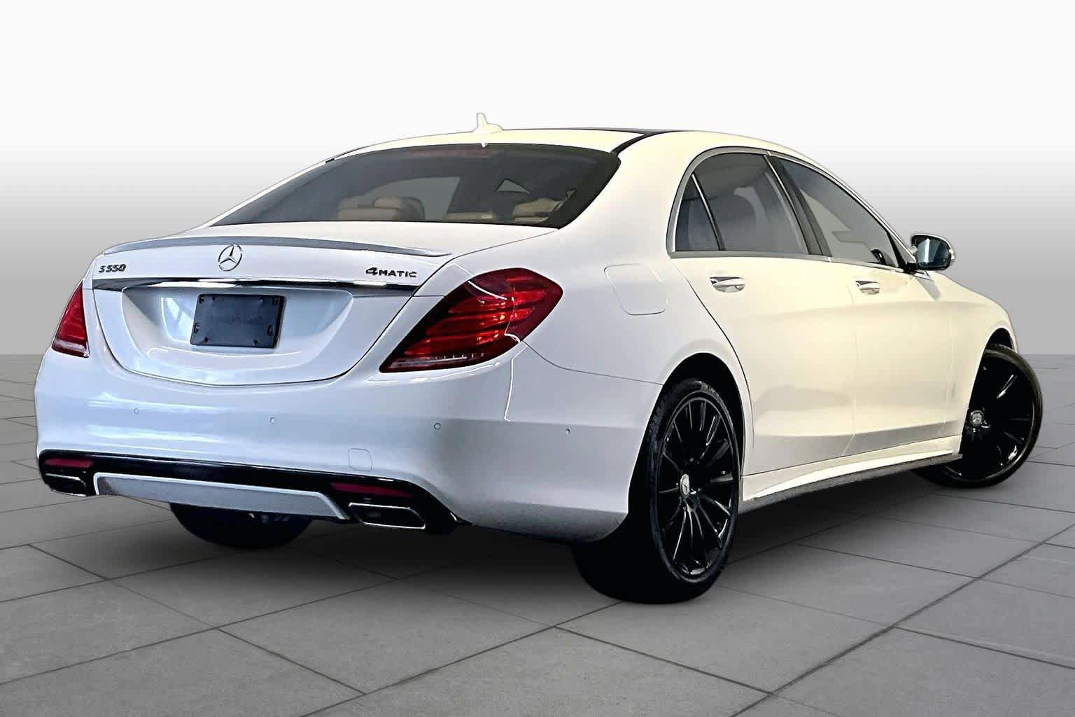 Used 2017 Mercedes-Benz S 550 4MATIC Sedan image 13