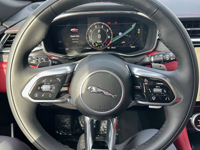 New 2025 Jaguar F-PACE R-Dynamic S image 21