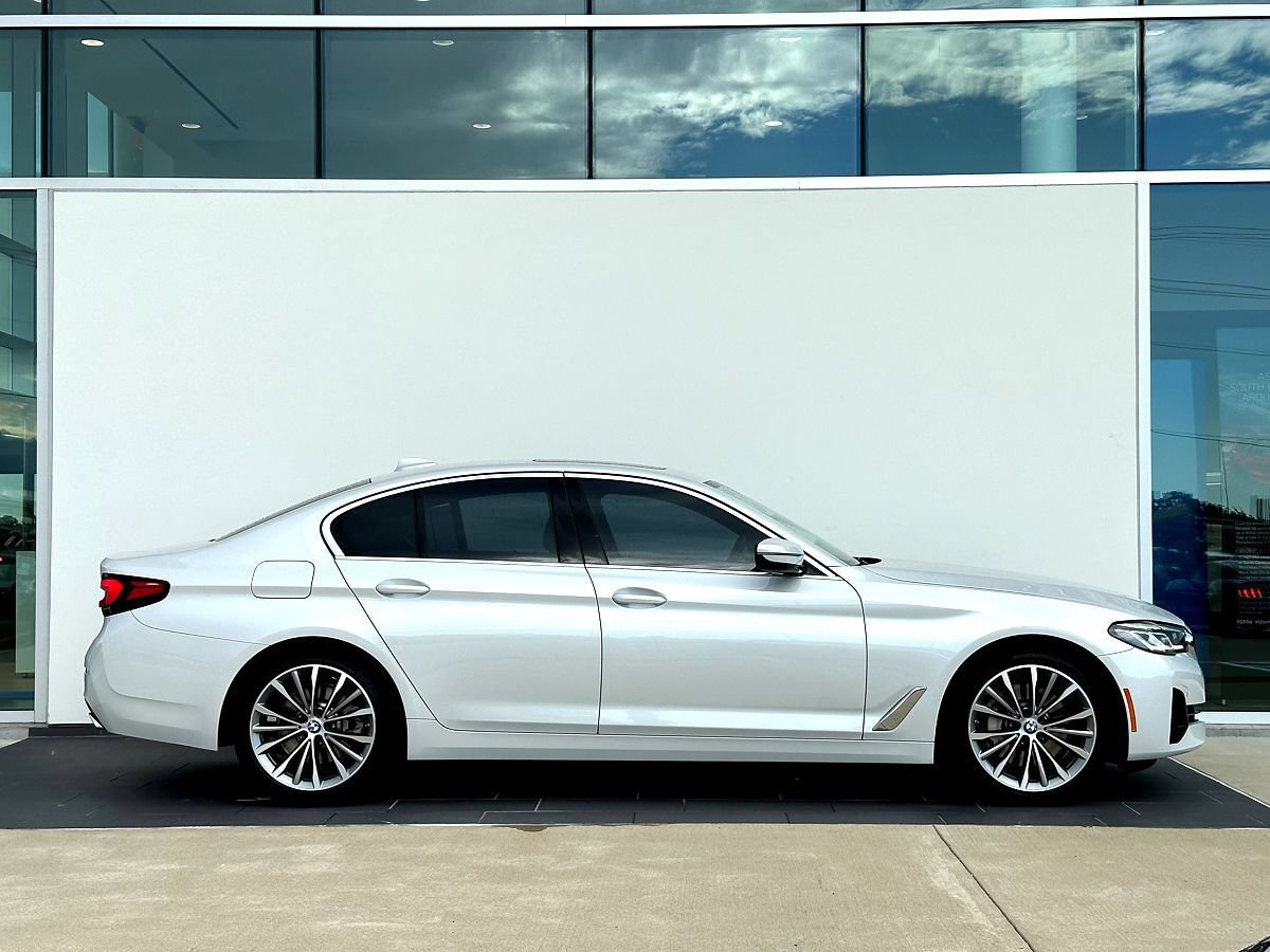 Certified 2023 BMW 530i w/ Executive Package RWD image 3