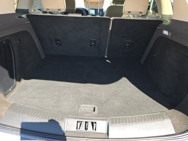 Used 2023 Lincoln Corsair Reserve image 27