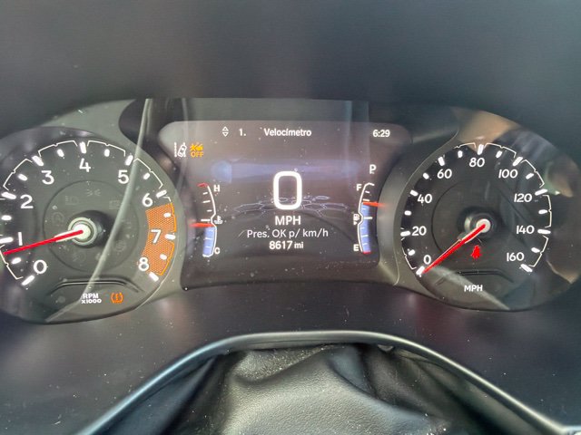 Used 2025 Jeep Compass Sport AWD/4WD image 10