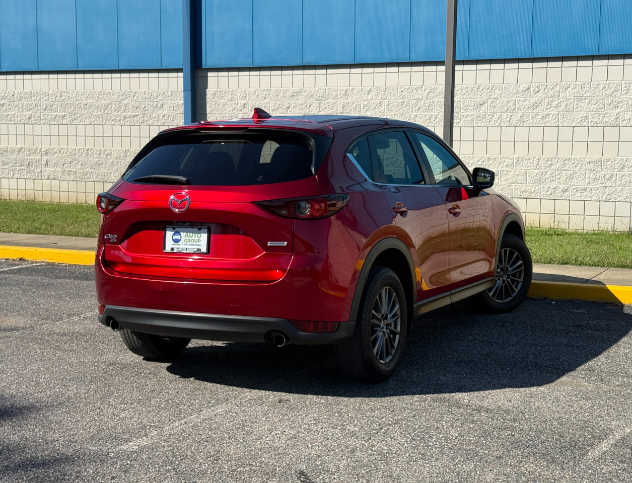 Used 2017 MAZDA CX-5 Touring image 5
