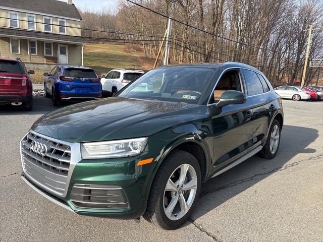 Used 2020 Audi Q5 2.0T Premium w/ Convenience Package image 3