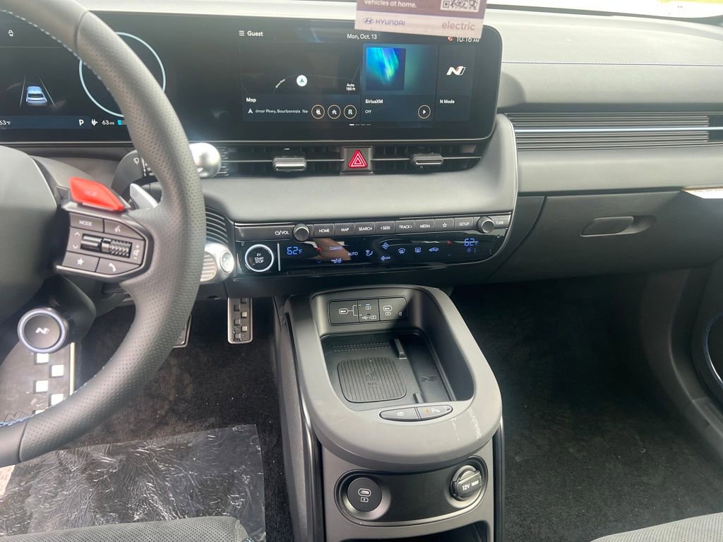 New 2025 Hyundai Ioniq 5 N Base image 22