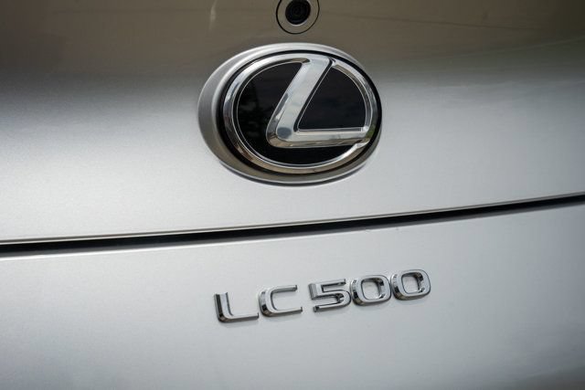 Used 2021 Lexus LC 500 Convertible w/ Touring Package RWD image 10